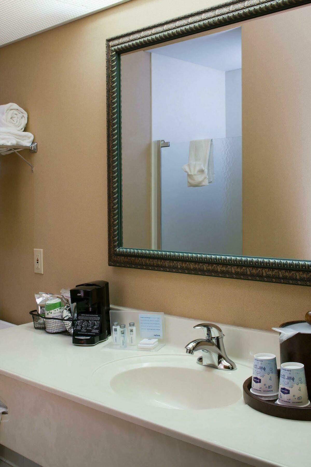Hampton Inn Mount Pleasant Exteriér fotografie