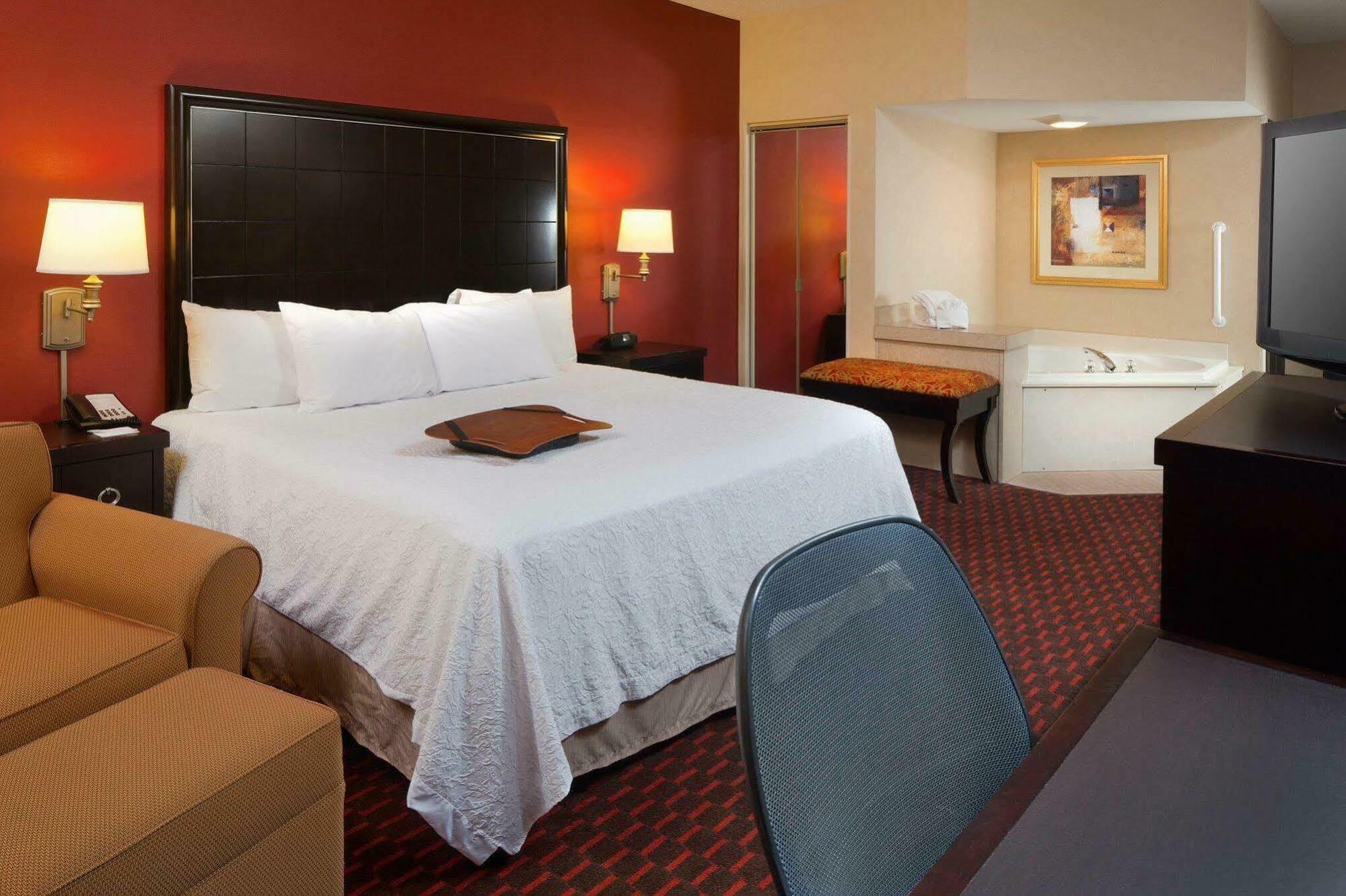 Hampton Inn Mount Pleasant Exteriér fotografie